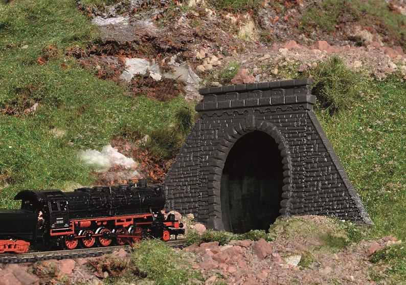 thumbnail image 2 of Kibri 39310 Brückenstellwerk Hamm Spur H0 2 of 14